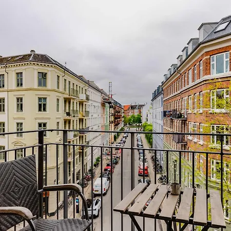 At Enghave Plads W 2 Balconies *